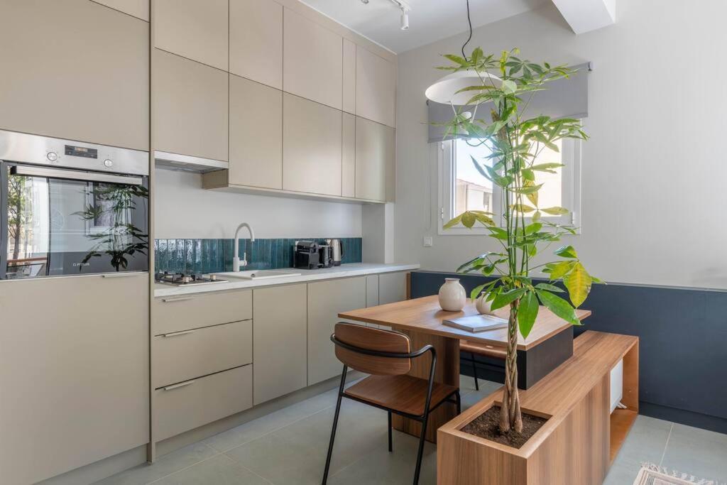 Premium Apartments In Paleo Faliro By Upstreet Αθήνα Εξωτερικό φωτογραφία